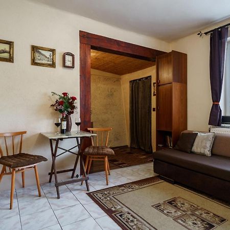 Banská Štiavnica Apartment Melita - The Very Centre Of Town מראה חיצוני תמונה
