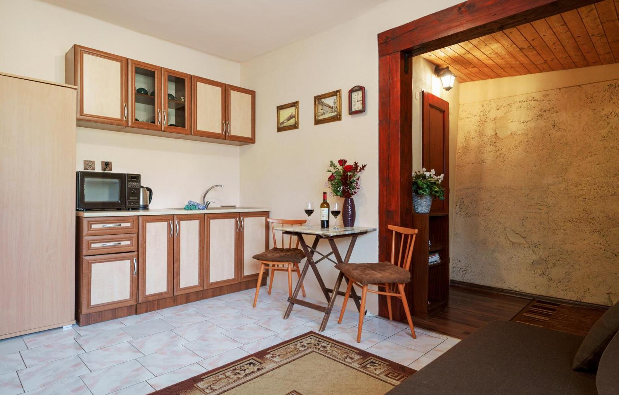 Banská Štiavnica Apartment Melita - The Very Centre Of Town מראה חיצוני תמונה