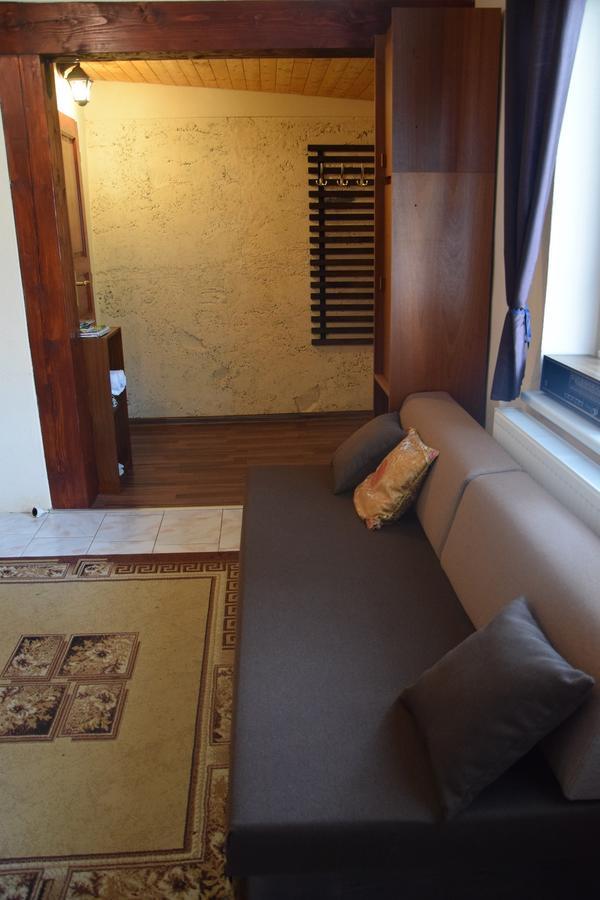 Banská Štiavnica Apartment Melita - The Very Centre Of Town מראה חיצוני תמונה